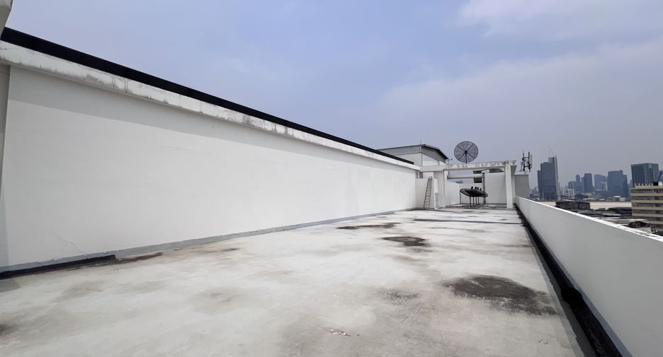 For rent retail Space in Samphanthawong, Bangkok