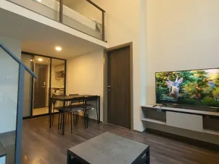 For rent 2 bedrooms condo in Ratchathewi, Bangkok