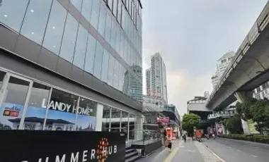 For rent office in Khlong Toei, Bangkok