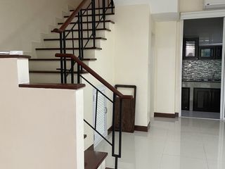 Reihenhaus zur Miete mit 3 Zimmer in Bang Kapi, Bangkok