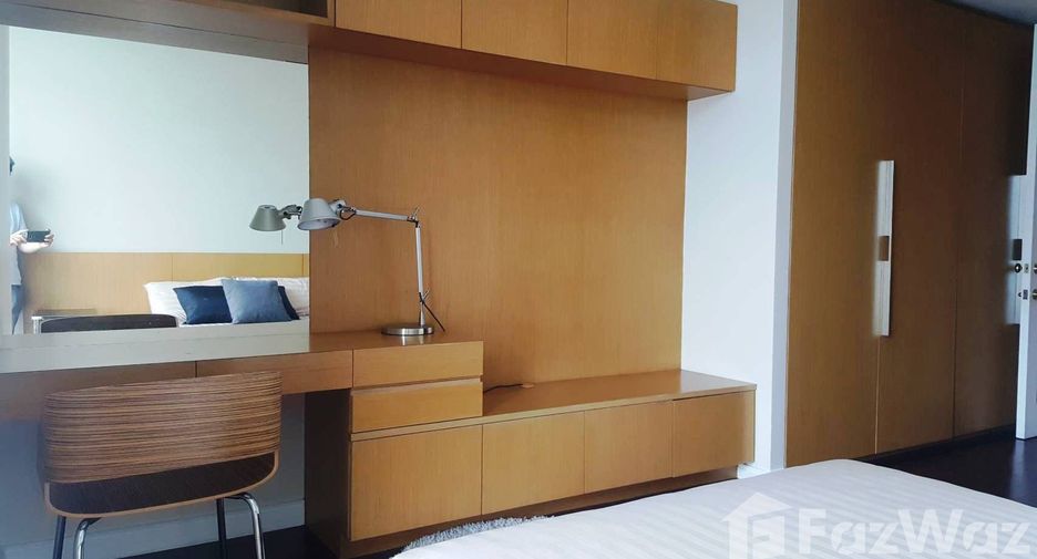 Wohnung zur Miete mit 3 Zimmer in Pathum Wan, Bangkok