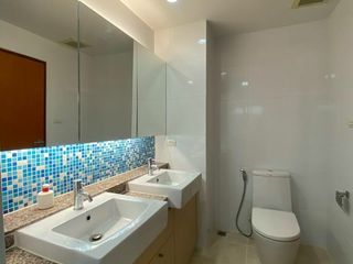 For rent 3 bedrooms condo in Phra Khanong, Bangkok