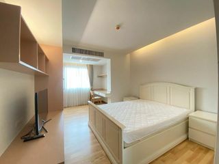 For rent 3 bedrooms condo in Phra Khanong, Bangkok