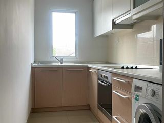 For rent 3 bedrooms condo in Phra Khanong, Bangkok