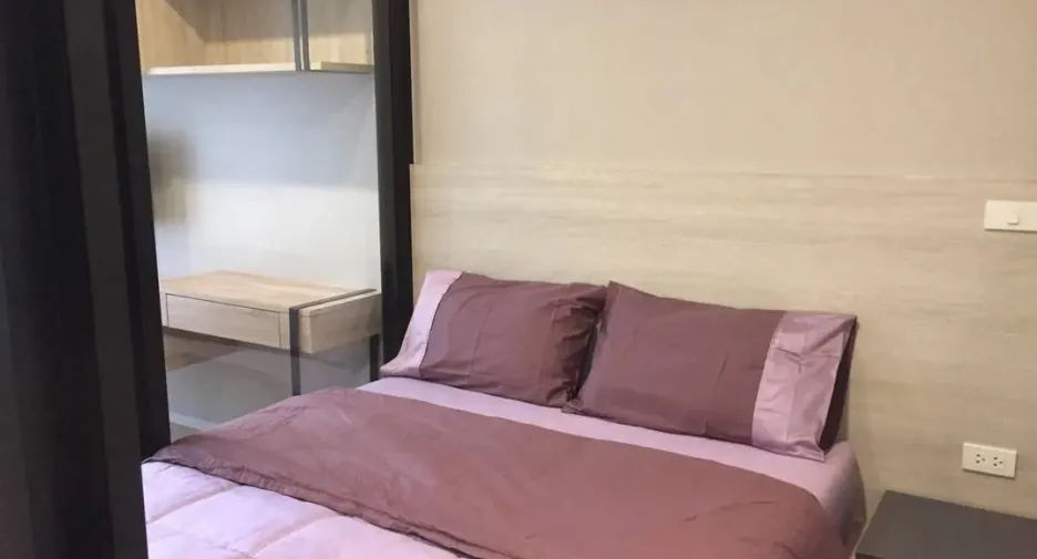 For rent 1 bed condo in Sathon, Bangkok