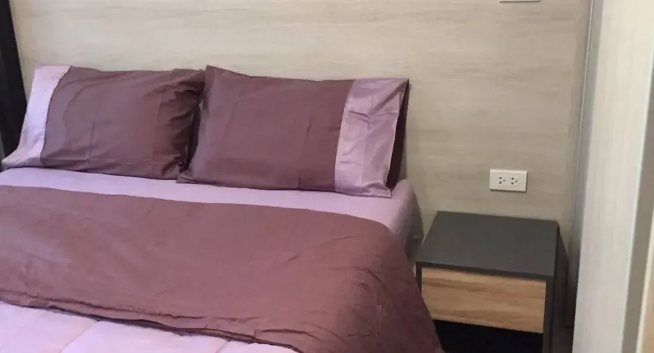 For rent 1 bed condo in Sathon, Bangkok