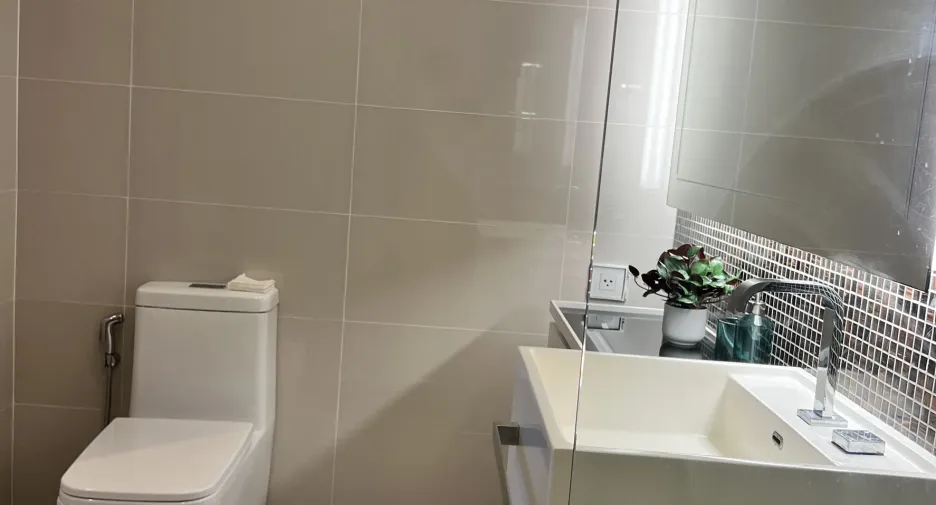 For rent 2 bedrooms condo in Bang Sue, Bangkok