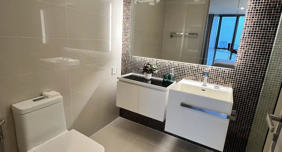 For rent 2 bedrooms condo in Bang Sue, Bangkok