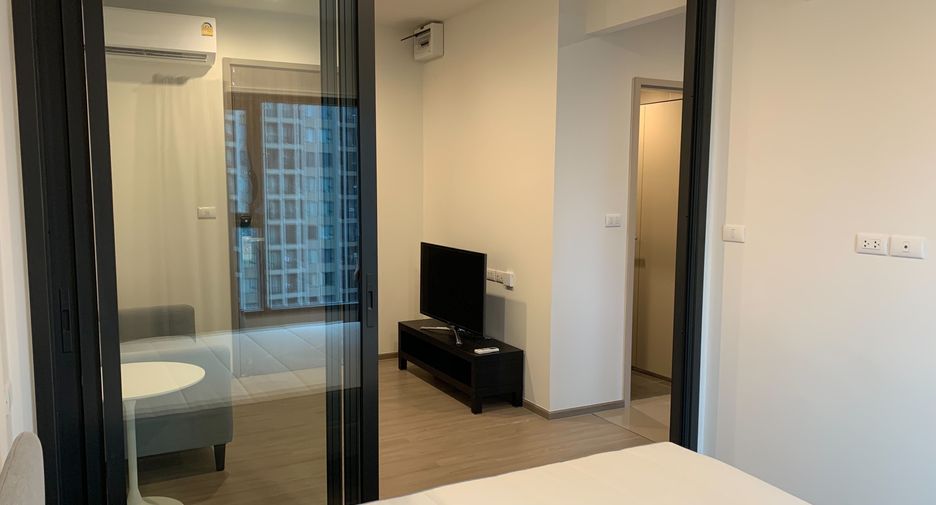 For rent studio condo in Watthana, Bangkok