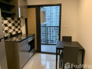 Wohnung zur Miete mit Studio in Watthana, Bangkok