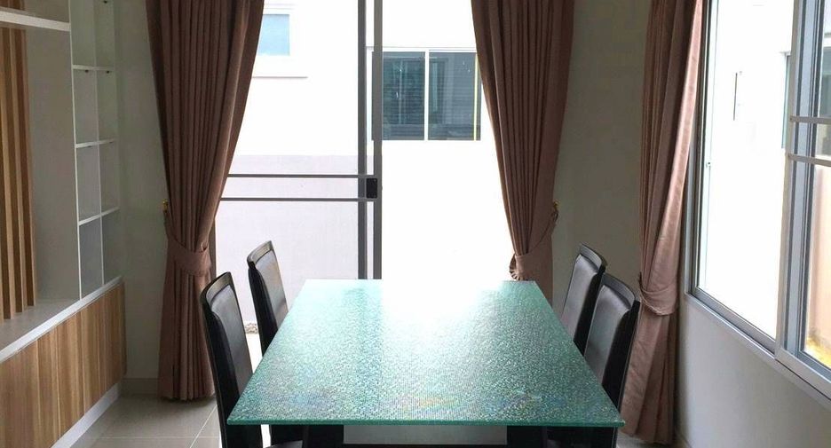 À louer 3 chambres maison à Bang Phli, Samut Prakan