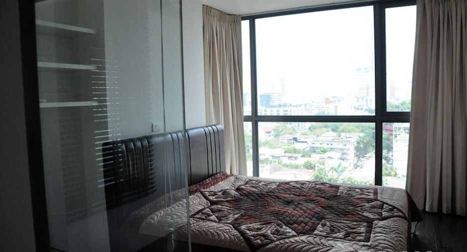 For rent 1 bed condo in Ratchathewi, Bangkok