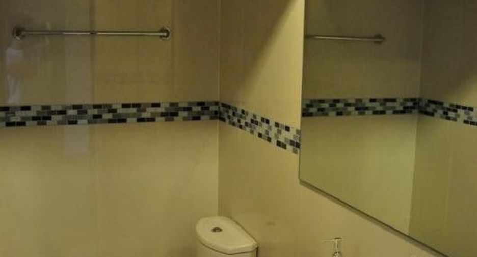 For rent 1 bed condo in Ratchathewi, Bangkok