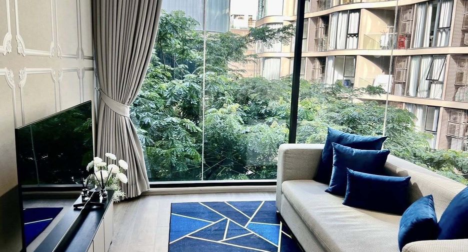 For rent 2 bedrooms condo in Khlong Toei, Bangkok