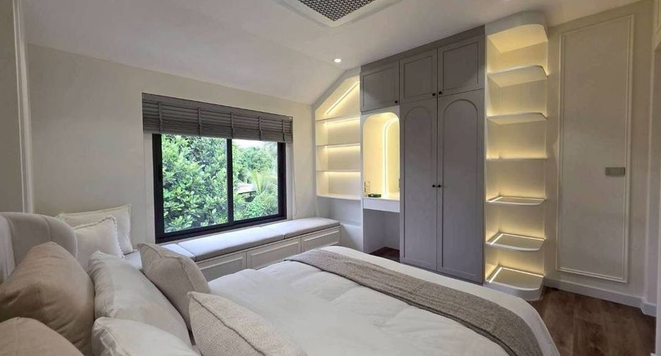 For sale 5 bedrooms villa in Saraphi, Chiang Mai