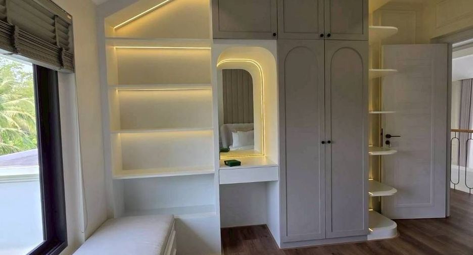For sale 5 bedrooms villa in Saraphi, Chiang Mai