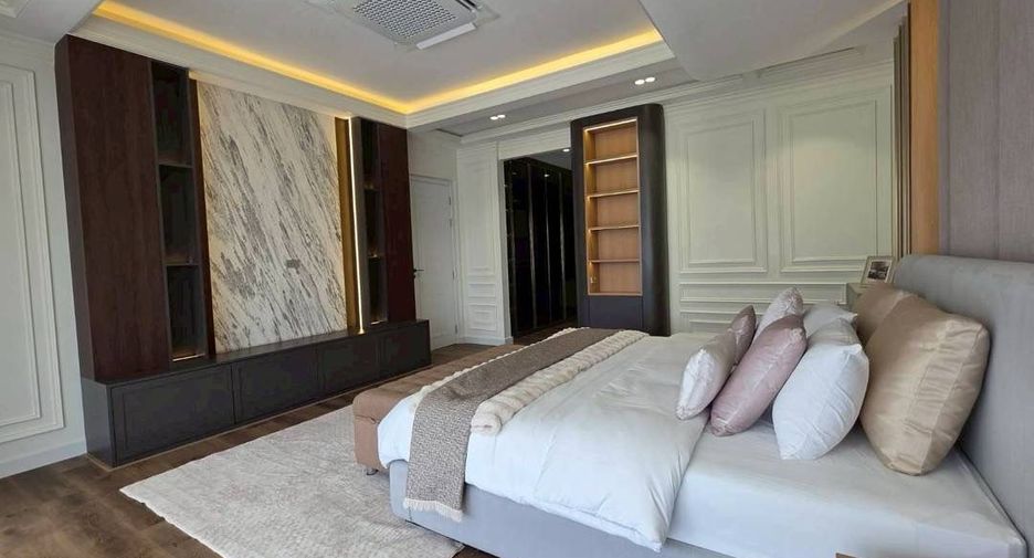 For sale 5 bedrooms villa in Saraphi, Chiang Mai