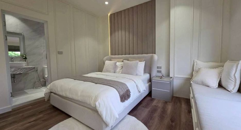 For sale 5 bedrooms villa in Saraphi, Chiang Mai