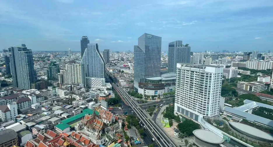 Wohnung zur Miete mit 2 Zimmer in Bang Rak, Bangkok