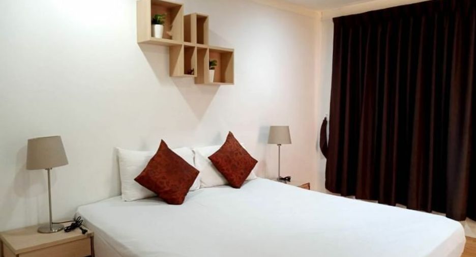 For rent 2 bedrooms condo in Khlong Toei, Bangkok