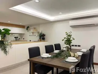 ให้เช่า 4 ห้องนอน บ้านเดี่ยว ใน วัฒนา, กรุงเทพฯ