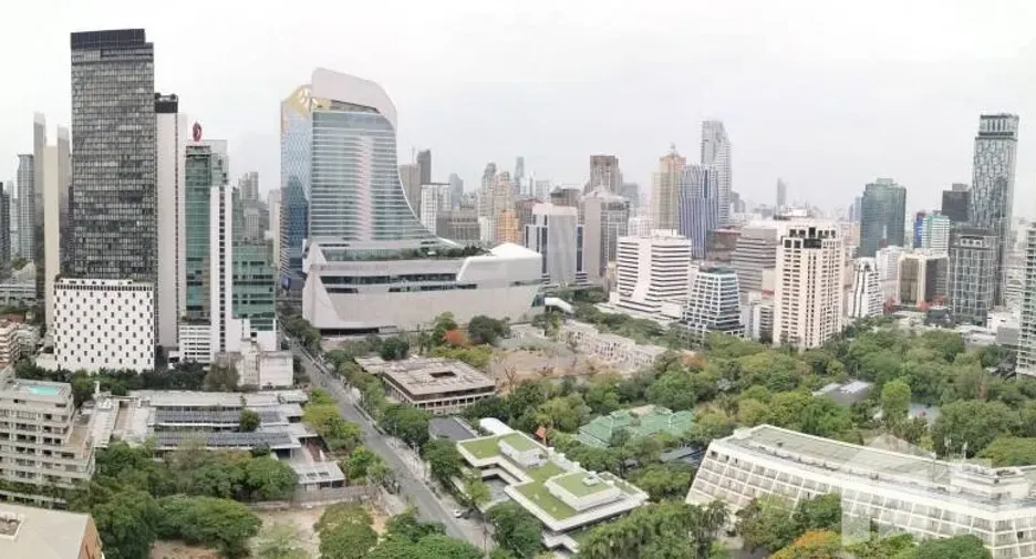 For rent 1 bed condo in Pathum Wan, Bangkok