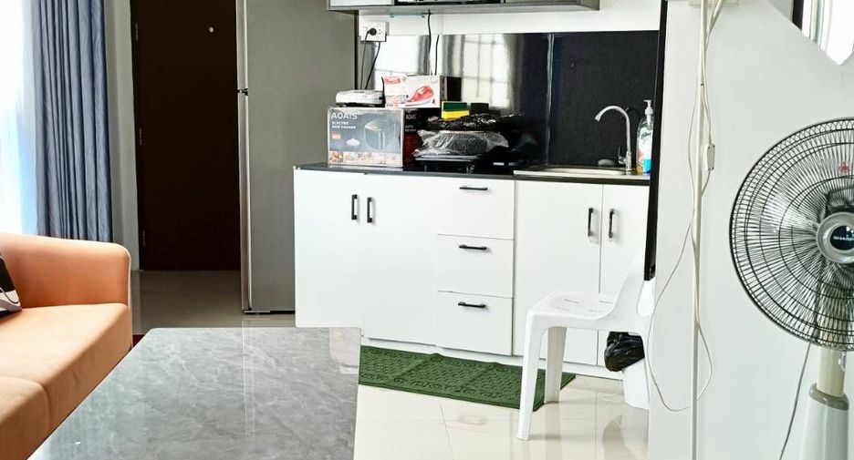 For rent 2 bedrooms condo in Suan Luang, Bangkok