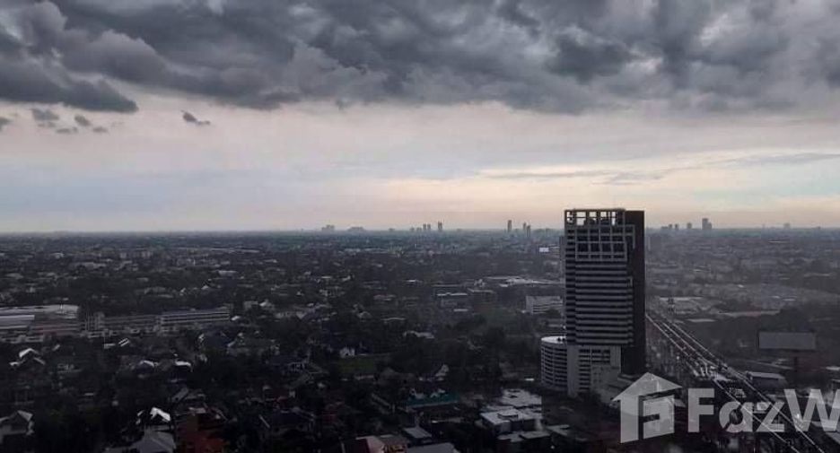 For rent 2 bedrooms condo in Suan Luang, Bangkok