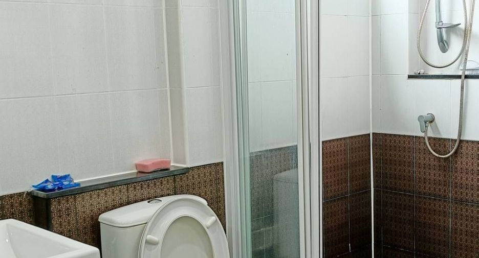 For rent 2 bedrooms condo in Suan Luang, Bangkok