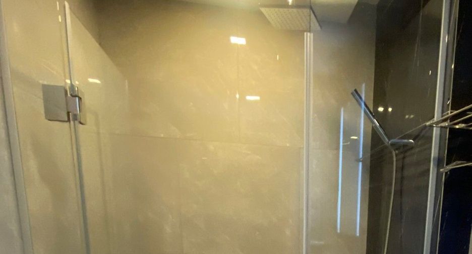 For rent 1 bed condo in Huai Khwang, Bangkok
