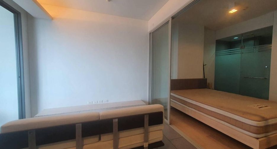For rent 1 bed condo in Phaya Thai, Bangkok