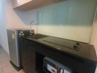 For rent 1 bed condo in Phaya Thai, Bangkok