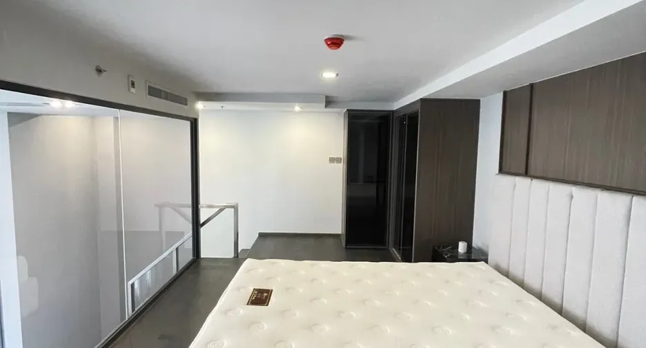 For rent 1 bed condo in Ratchathewi, Bangkok