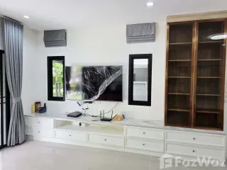 出租 4 卧室 独立屋 在 Prawet, 曼谷