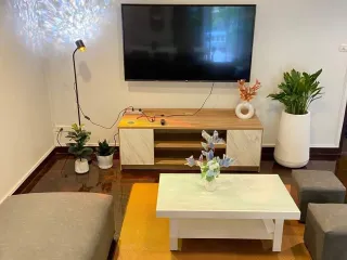 For rent 6 bedrooms townhouse in Watthana, Bangkok
