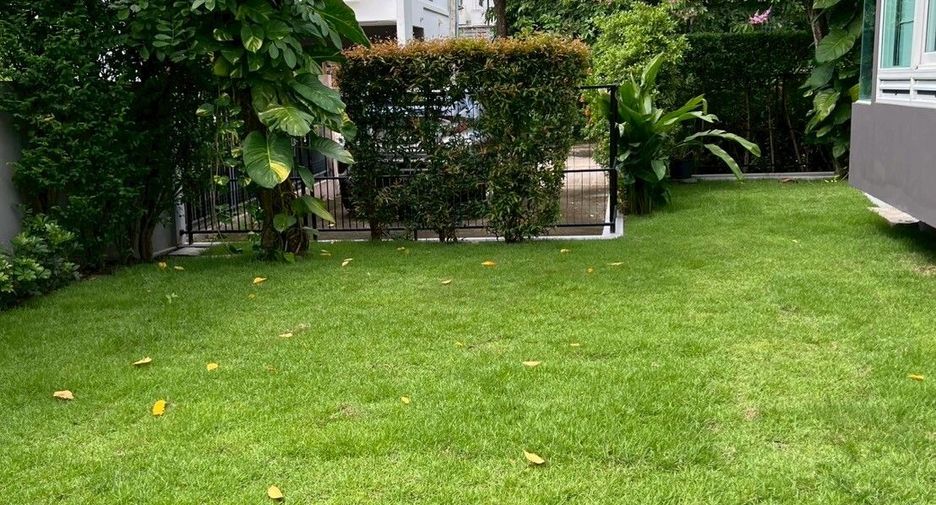 For rent 3 bedrooms house in Prawet, Bangkok