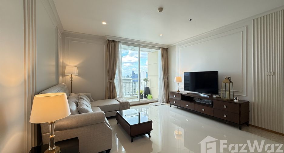 For rent 3 ベッドルーム condo in Sathon, Bangkok