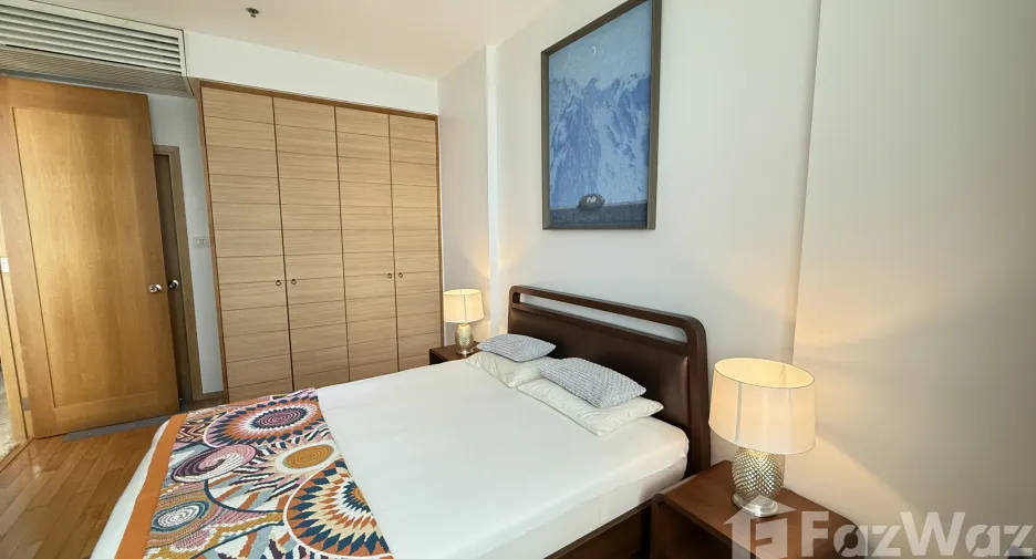 For rent 3 ベッドルーム condo in Sathon, Bangkok