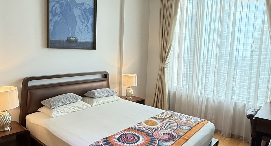 For rent 3 ベッドルーム condo in Sathon, Bangkok