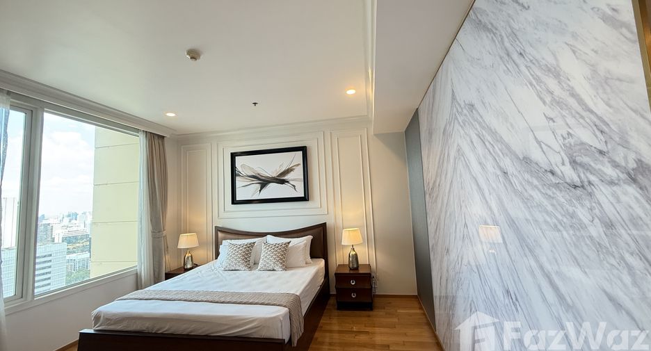 For rent 3 ベッドルーム condo in Sathon, Bangkok