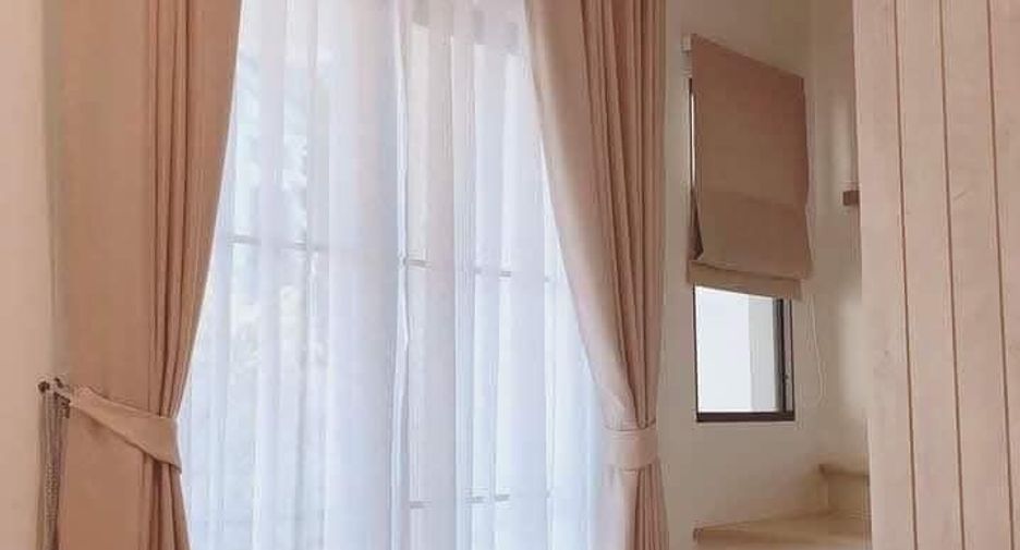 Haus zur Miete mit 3 Zimmer in Bang Phli, Samut Prakan
