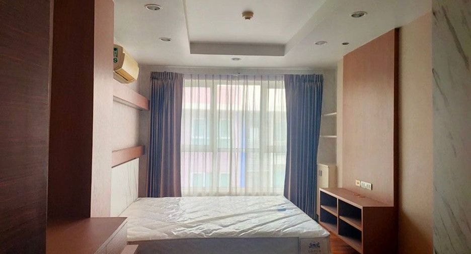 For rent 2 ベッドルーム condo in Watthana, Bangkok