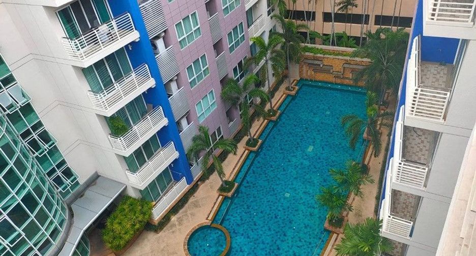 For rent 2 ベッドルーム condo in Watthana, Bangkok