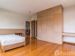 Apartamento en alquiler de 3 habitaciones en Watthana, Bangkok