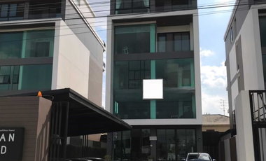 For rent office in Lat Phrao, Bangkok