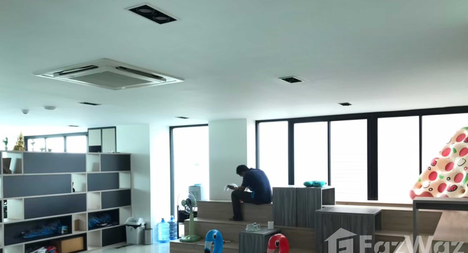 For rent office in Lat Phrao, Bangkok