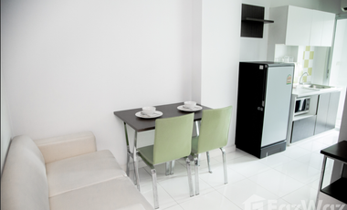À louer 1 chambre appartement à Watthana, Bangkok
