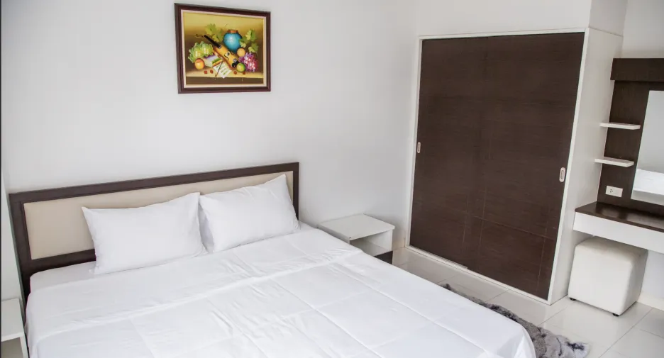 For rent 1 bed apartment in Watthana, Bangkok