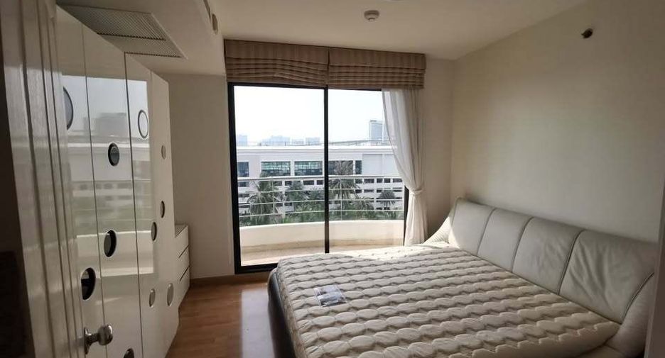 For rent 2 bedrooms condo in Bang Kho Laem, Bangkok