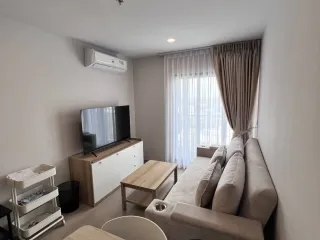 Wohnung zur Miete mit 2 Zimmer in Phra Khanong, Bangkok